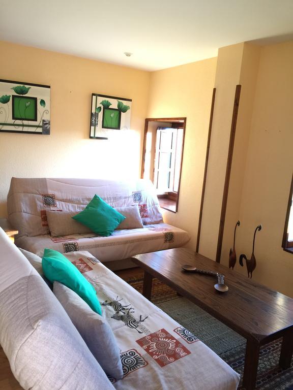 Apartamentos Rurales Xaranzana Las Morteras Eksteriør billede